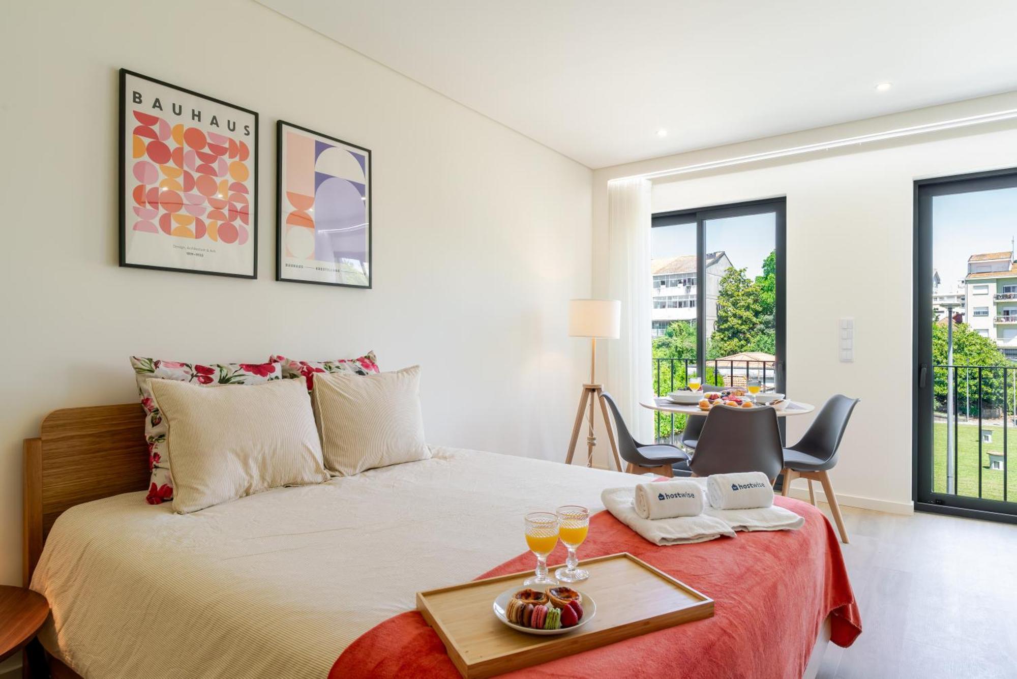 Apartament Hostwise - Premium & Modern Building *
