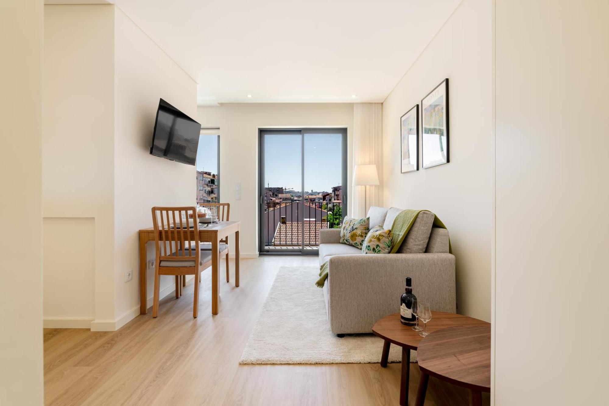 Hostwise - Premium & Modern Building