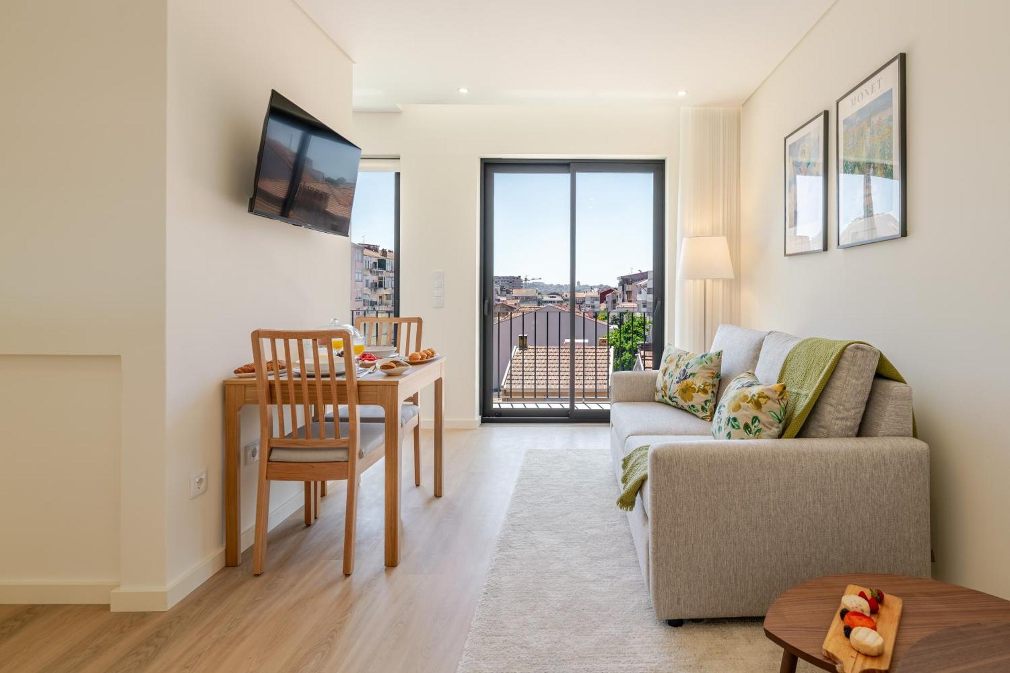 Hostwise - Premium & Modern Building Apartament