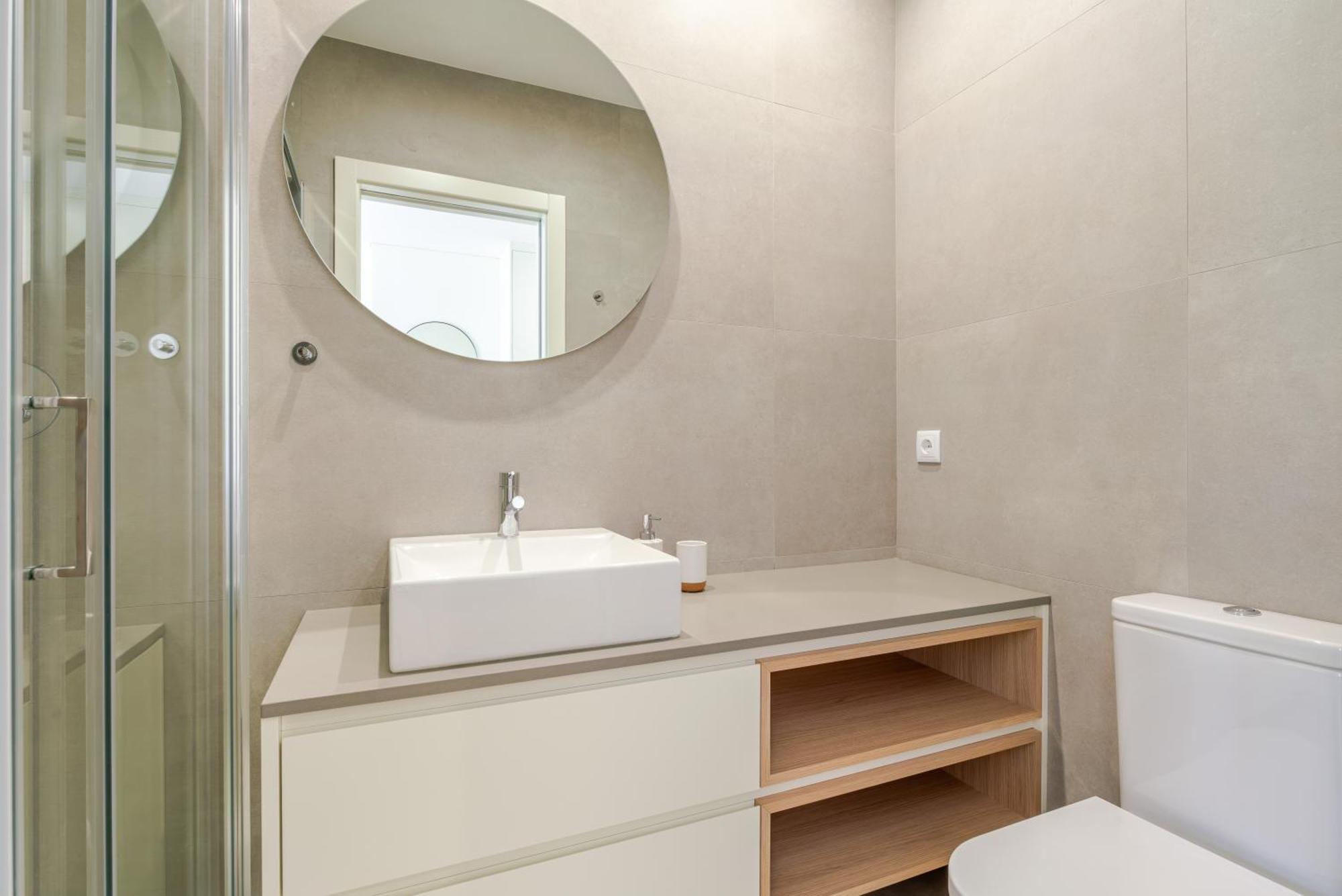 Apartament Hostwise - Premium & Modern Building