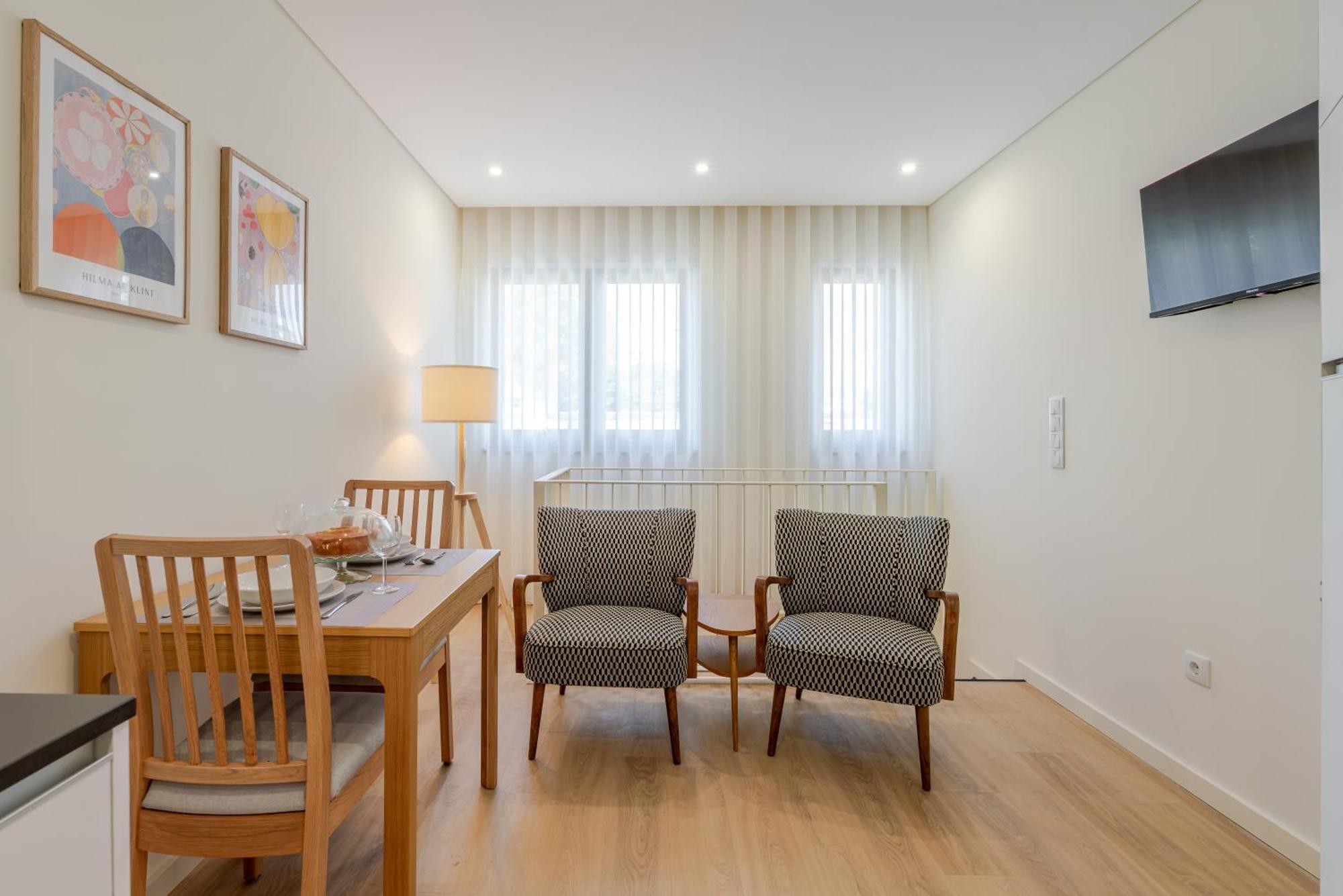 Apartament Hostwise - Premium & Modern Building *